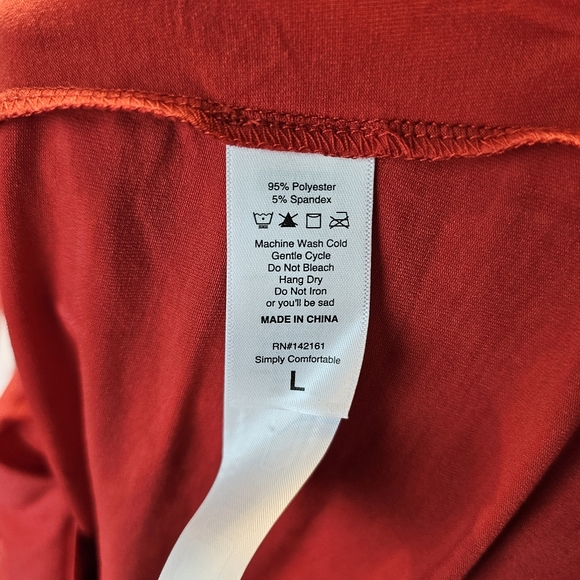 "Off Duty Momma" Tank Top - Picture 3 of 6